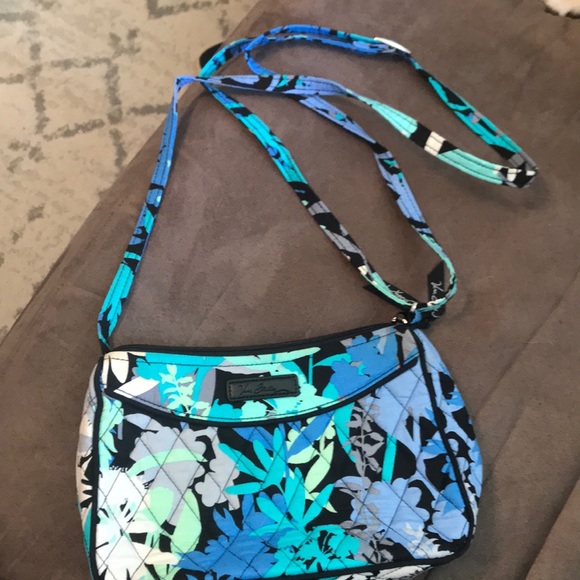 Vera Bradley cross body bag - Picture 1 of 2